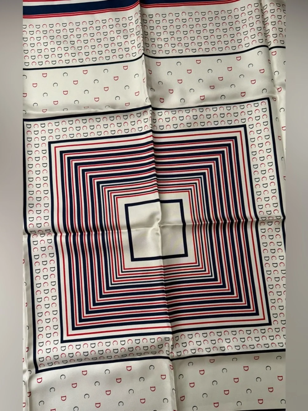 Dior ✨Cream, Navy & Red Silk Scarf - Picture 4 of 5